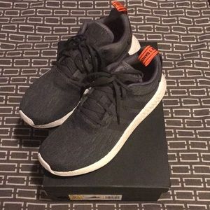 Adidas NMD R2 (Men’s Size 9.5) BRAND NEW